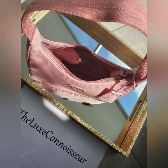 PRADA RE-NYLON RE-EDITION 2000 MINI-BAG - Picture 8 of 10